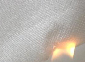 Flame retardant non-woven fabric